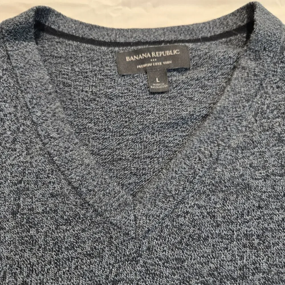Banana Republic Men's Cotton Silk Cashmere V-neck Pullover Sweater Size L